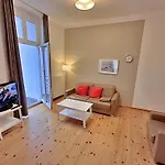 Ahlbeck Haus 1 *