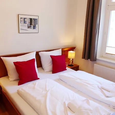 Ahlbeck Haus 1 ヴィラ *