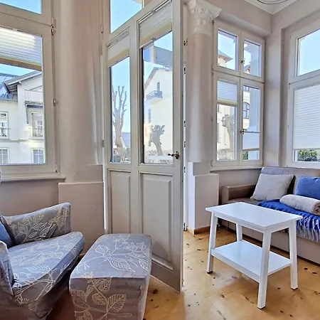 Ahlbeck Haus 1 *