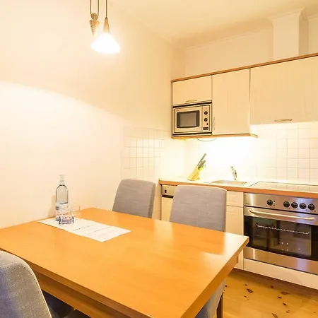 Ahlbeck Haus 1 ゼーバート・ヘリングスドルフ