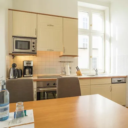 Ahlbeck Haus 1 * ゼーバート・ヘリングスドルフ