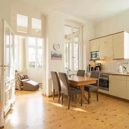 Ahlbeck Haus 1 * Heringsdorf (Usedom)